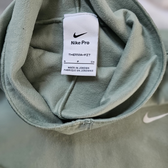Nike Women's Sage Green High-Neck Sweatshirt - Picture 4 of 8
